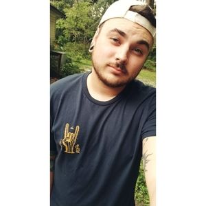 Meet your Posher, Justin